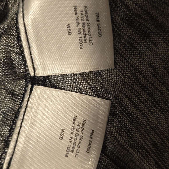 Anne Klein Brown Animal Print Top - Picture 8 of 9